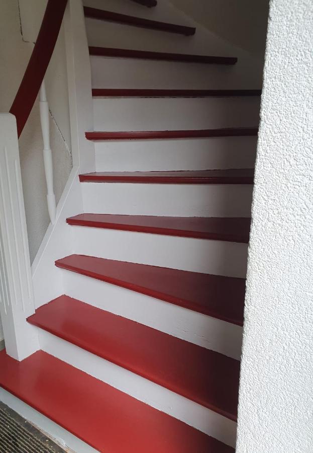 Ruhige Ferienwohnung Im Gutshaus Niederorschel Esterno foto